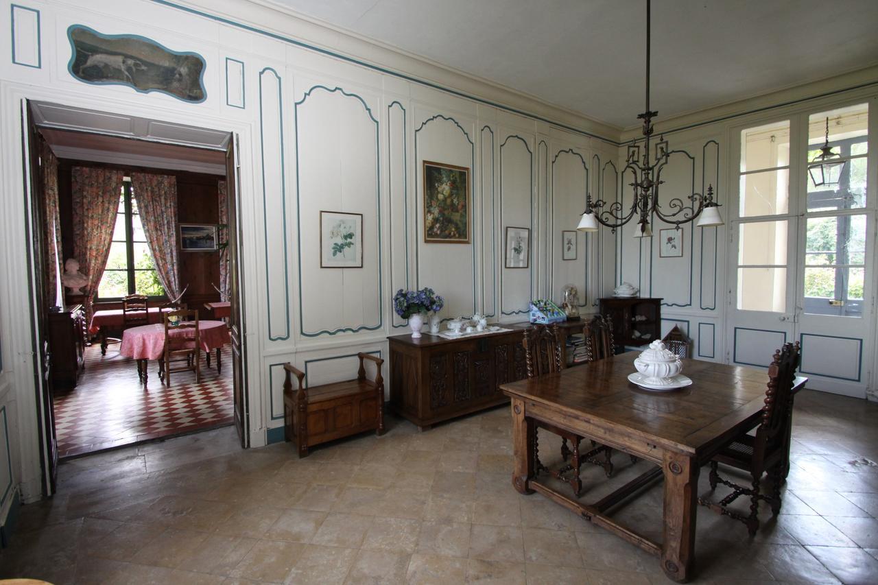 Chateau De Bed & Breakfast 3*